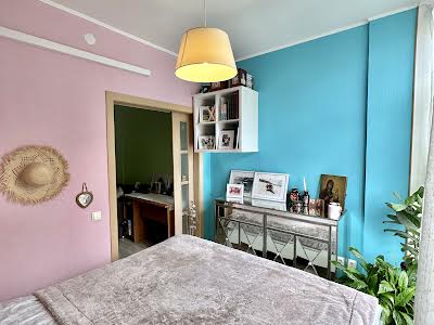 квартира за адресою Регенераторна вул., 4 к10