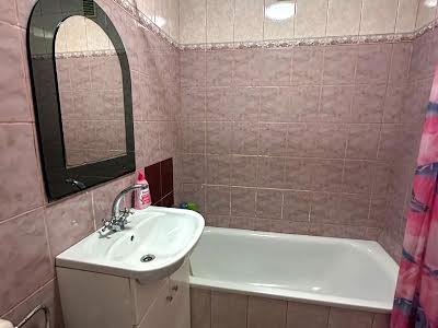 квартира по адресу Космонавтов просп., 17