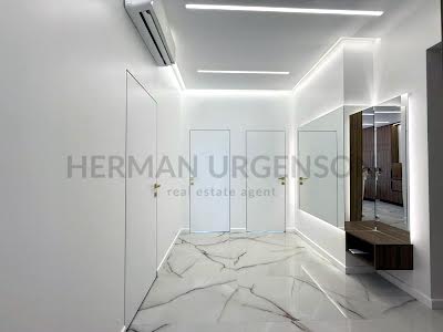 квартира за адресою Легоцького, 80