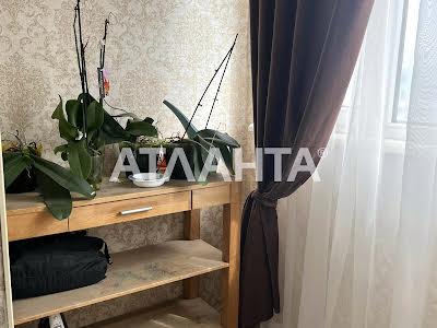 квартира за адресою Сахарова вул., 38