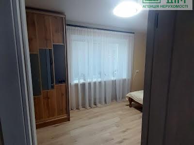 квартира за адресою Училищний пров., 77
