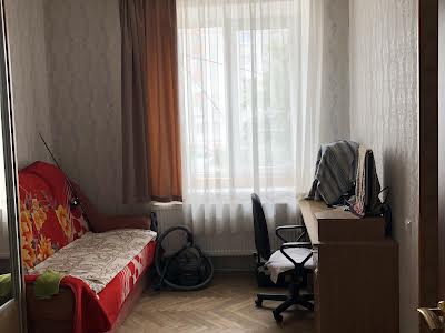 квартира за адресою Повітряна вул., 83