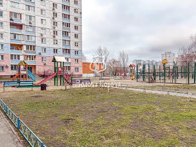 квартира за адресою Драгоманова вул., 1-Д