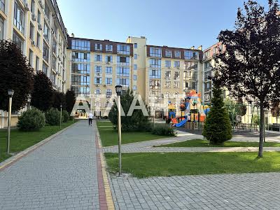 квартира за адресою Дача Ковалевського вул., 121