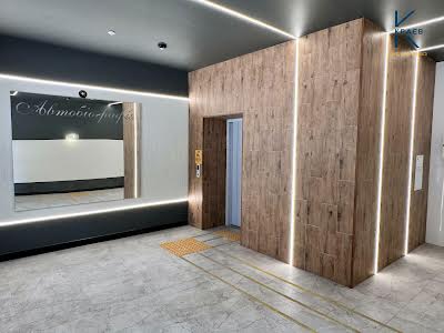квартира за адресою Озерна вул., 16Б