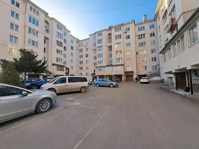 квартира за адресою Репіна, 18