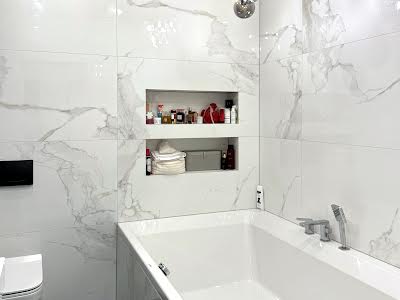 квартира за адресою Богдана Хмельницького вул., 9