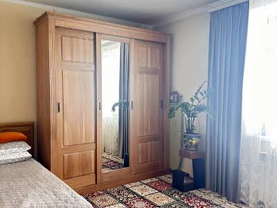 квартира за адресою Заводська вул., 56б