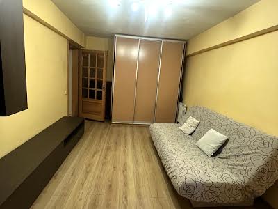 квартира за адресою Велика Васильківська вул. (Червоноармійська), 94