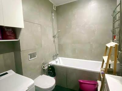 квартира за адресою Регенераторна вул., 4 к1-13