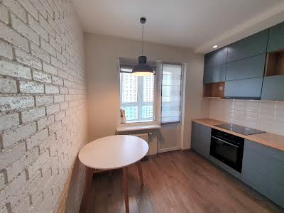 квартира за адресою Бориса Гмирі вул., 16а