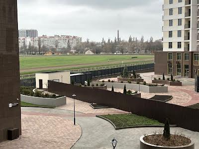 квартира за адресою Краснова вул., 3/63