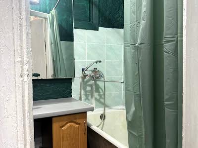 квартира за адресою Леся Курбаса просп., 15