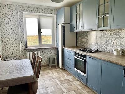 квартира по адресу Червоной Калины просп., 102