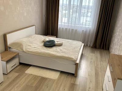 квартира за адресою Височана вул., 18