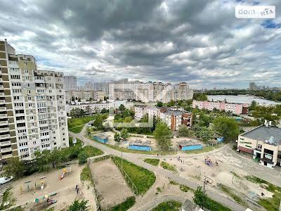 квартира по адресу Анны Ахматовой ул., 4