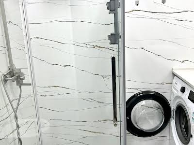 квартира за адресою Дніпровська набережна вул., 20А