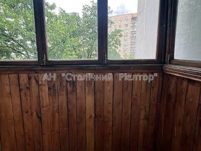 квартира за адресою Андрія Малишка вул., 23