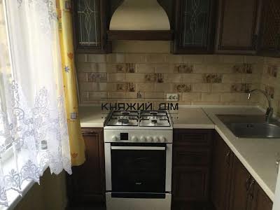 квартира за адресою Печерський узвіз, 6