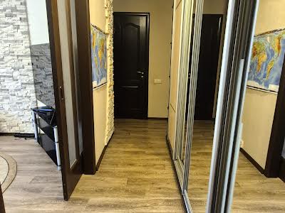 квартира за адресою Г Крут, 42