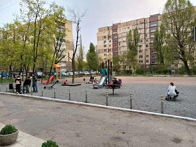 квартира за адресою Галини Мазепи вул. (Софії Ковалевської), 8