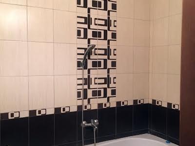 квартира за адресою Сім'ї Кульженків вул. (Петра Дегтяренка), 33