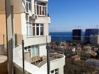 квартира по адресу Французский бульв., 22/4