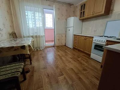 квартира за адресою Здолбунівська вул., 13