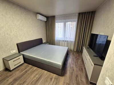 квартира по адресу Бориса Гмыри ул., 20