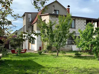 будинок за адресою Ентузіастів вул.