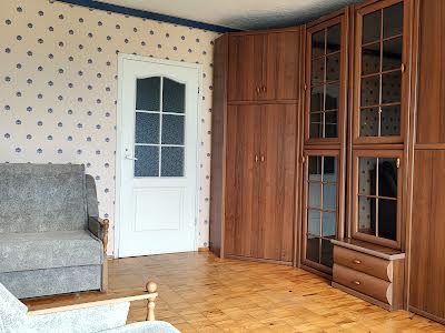 квартира за адресою Райдужна вул., 31