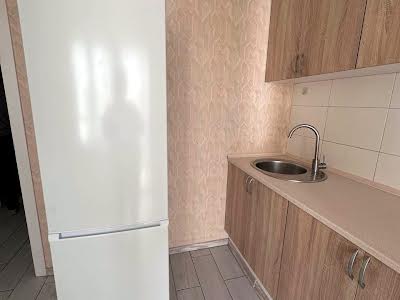квартира за адресою Вишняківська вул., 4
