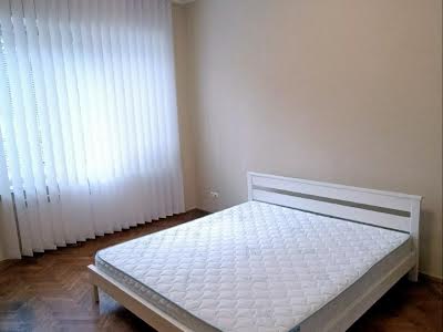 квартира за адресою Кастелівка вул., 14