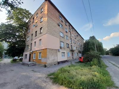 кімната за адресою Героїв УПА вул. (Кирпоноса), 11