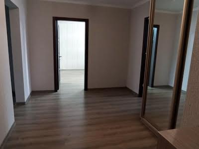 квартира за адресою Драгоманова вул., 3
