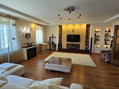 квартира по адресу Проспект Центральный, 15а