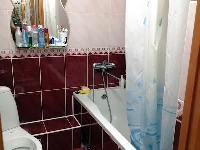 квартира за адресою Героїв України просп. (Героїв Сталінграду), 13