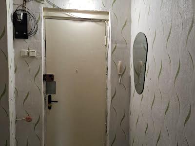 квартира за адресою Руставі вул., 10