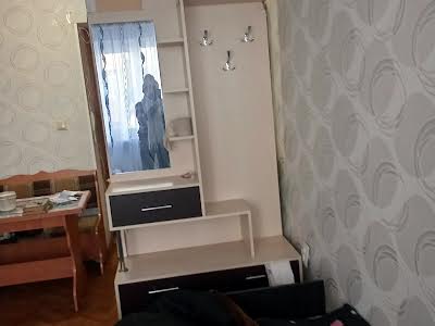 кімната за адресою Стовпова вул., 21