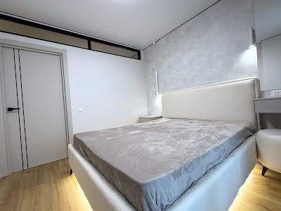 квартира за адресою Юліана Пелеша вул., 3