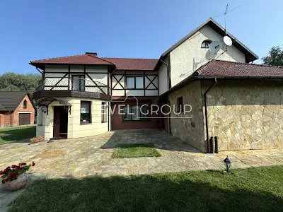 будинок за адресою Різдвяна