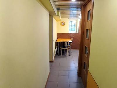 квартира за адресою Дніпро, Лоцманський узвіз, 9