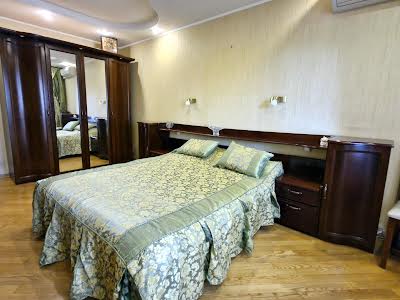 квартира за адресою Георгія Гонгадзе просп. (Радянської України), 18-Ж