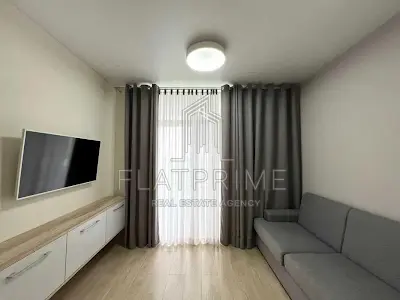 квартира за адресою Салютна вул., 2