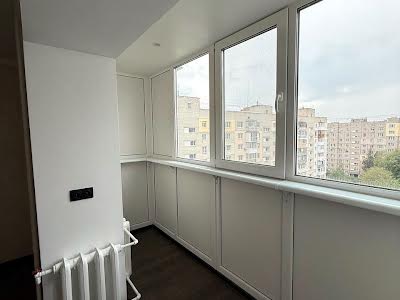 квартира за адресою Дмитра Майбороди вул. (Збишка), 7