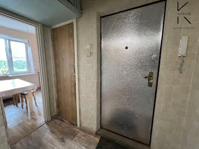 квартира по адресу Степана Бандери ул., 22/2