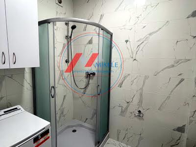 квартира за адресою Залізнична вул., 32
