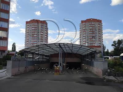 квартира по адресу Верховной Рады бульв., 21А