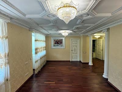 квартира за адресою Миру просп., 4-А
