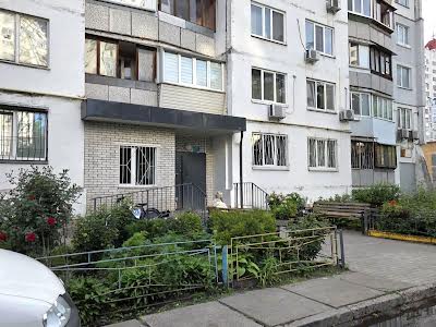 квартира за адресою Оболонський просп., 18-А
